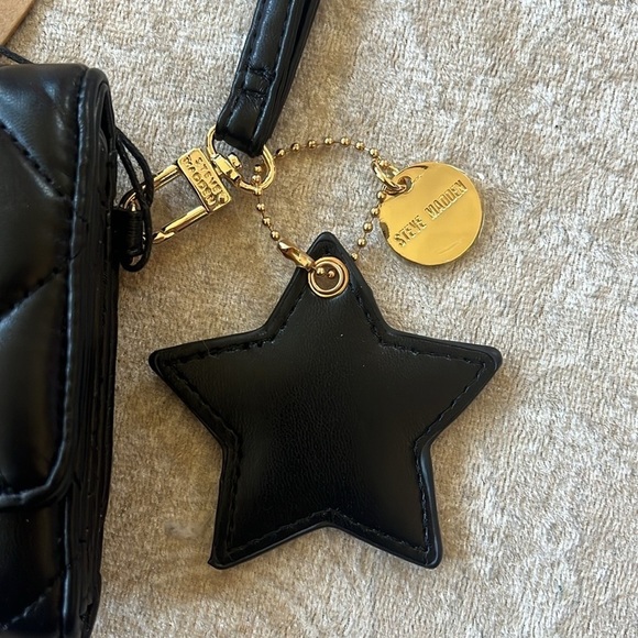 Brand New Steve Madden Chevron Quilted Trifold Wristlet Wallet Card Organizer - Picture 3 of 15